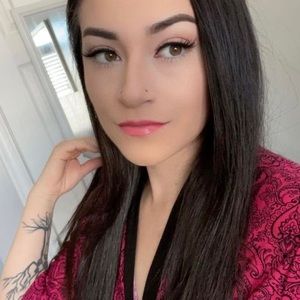 Meet your Posher, Esperanza